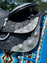 16 1/2” Harris Show Saddle