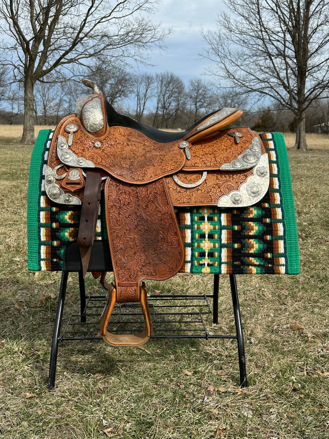 16 1/2” Harris Show Saddle