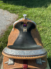 16 1/2” Harris Show Saddle