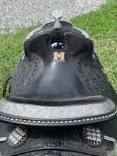 15 1/2” Harris Show Saddle