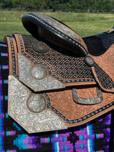 15 1/2” Harris Show Saddle