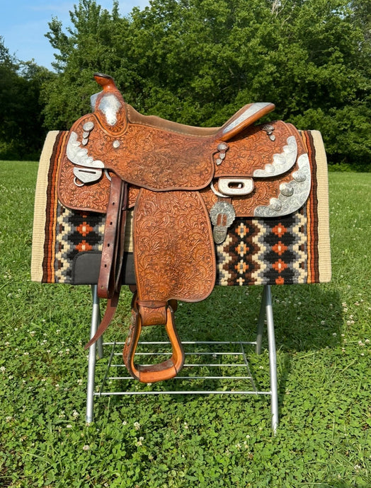 15 1/2” Blue Ribbon Show Saddle