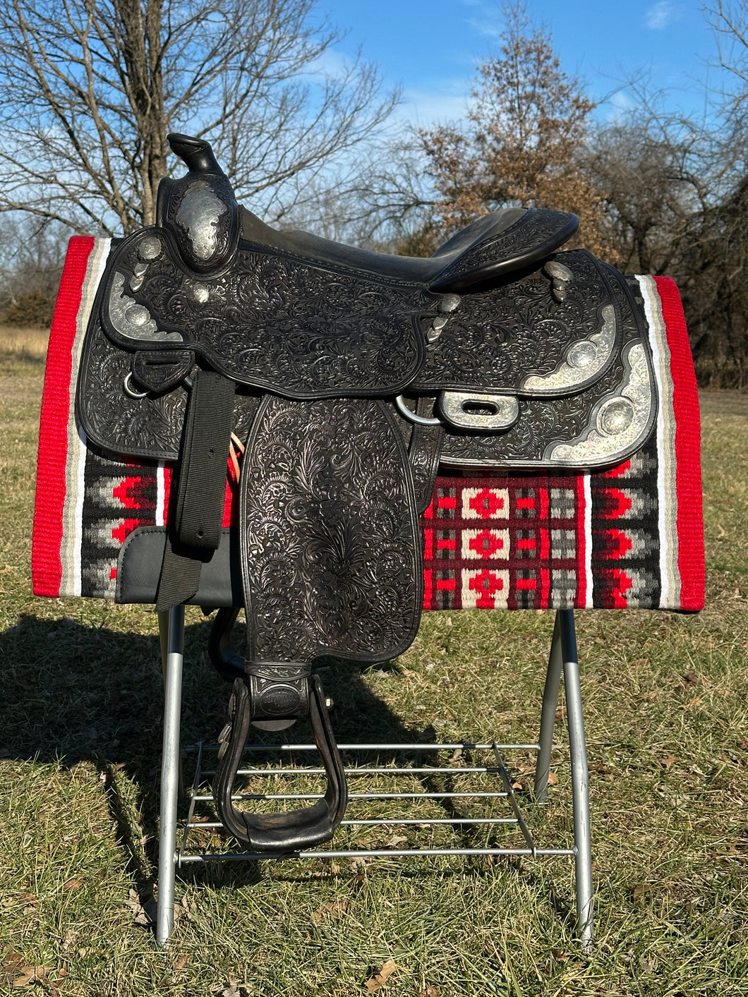 15 1/2” Blue Ribbon Show Saddle
