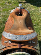 15 1/2” Blue Ribbon Show Saddle